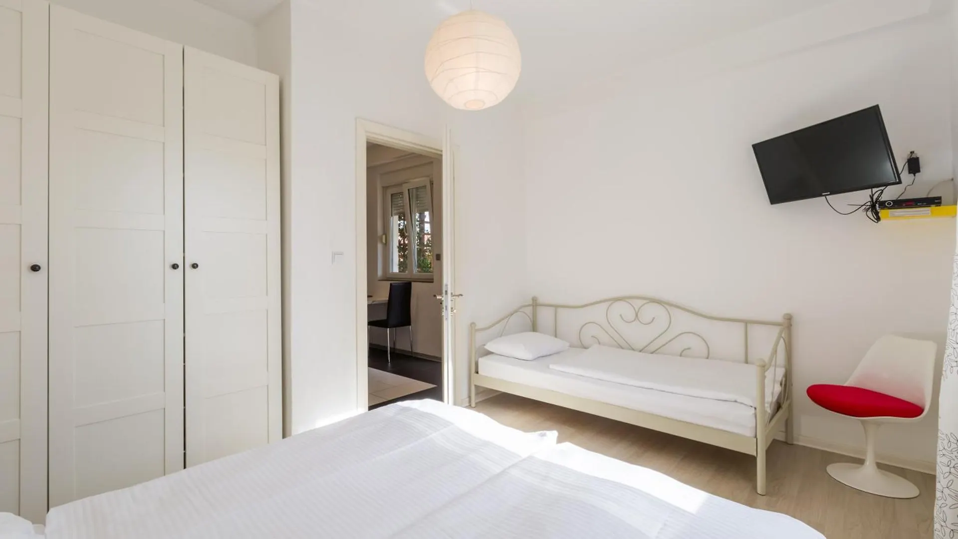 Trbovic Apartments Peaceful Stay With Free Parking, Pet-Friendly, And Bike Storage In Umag